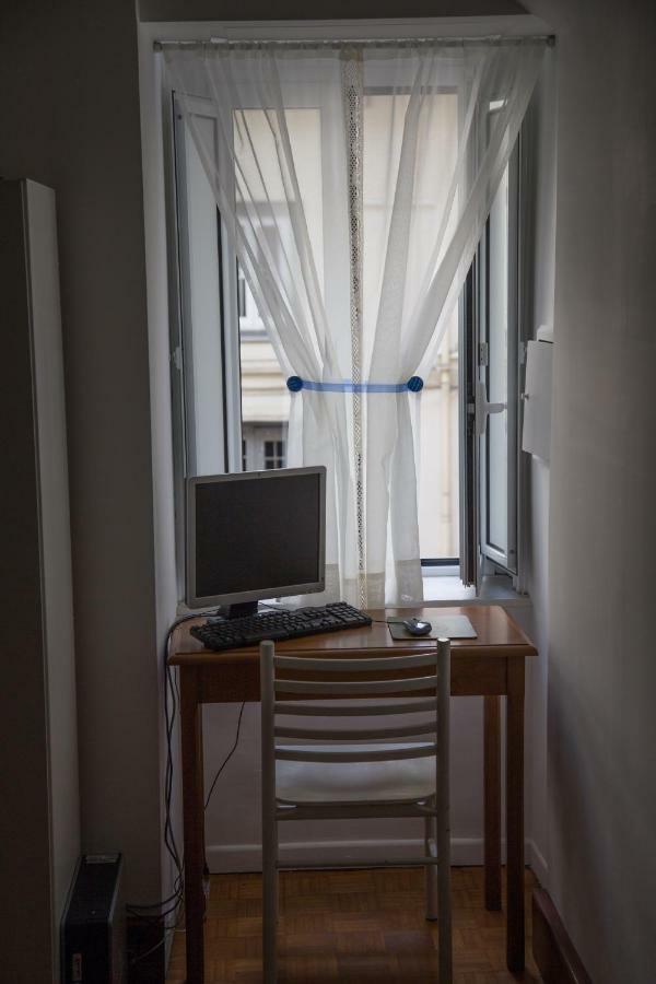 Small Suite Chiatamone Naples Exterior photo